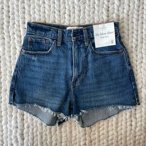 Abercrombie “The Mom Short” denim shorts